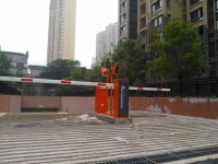 �����´�